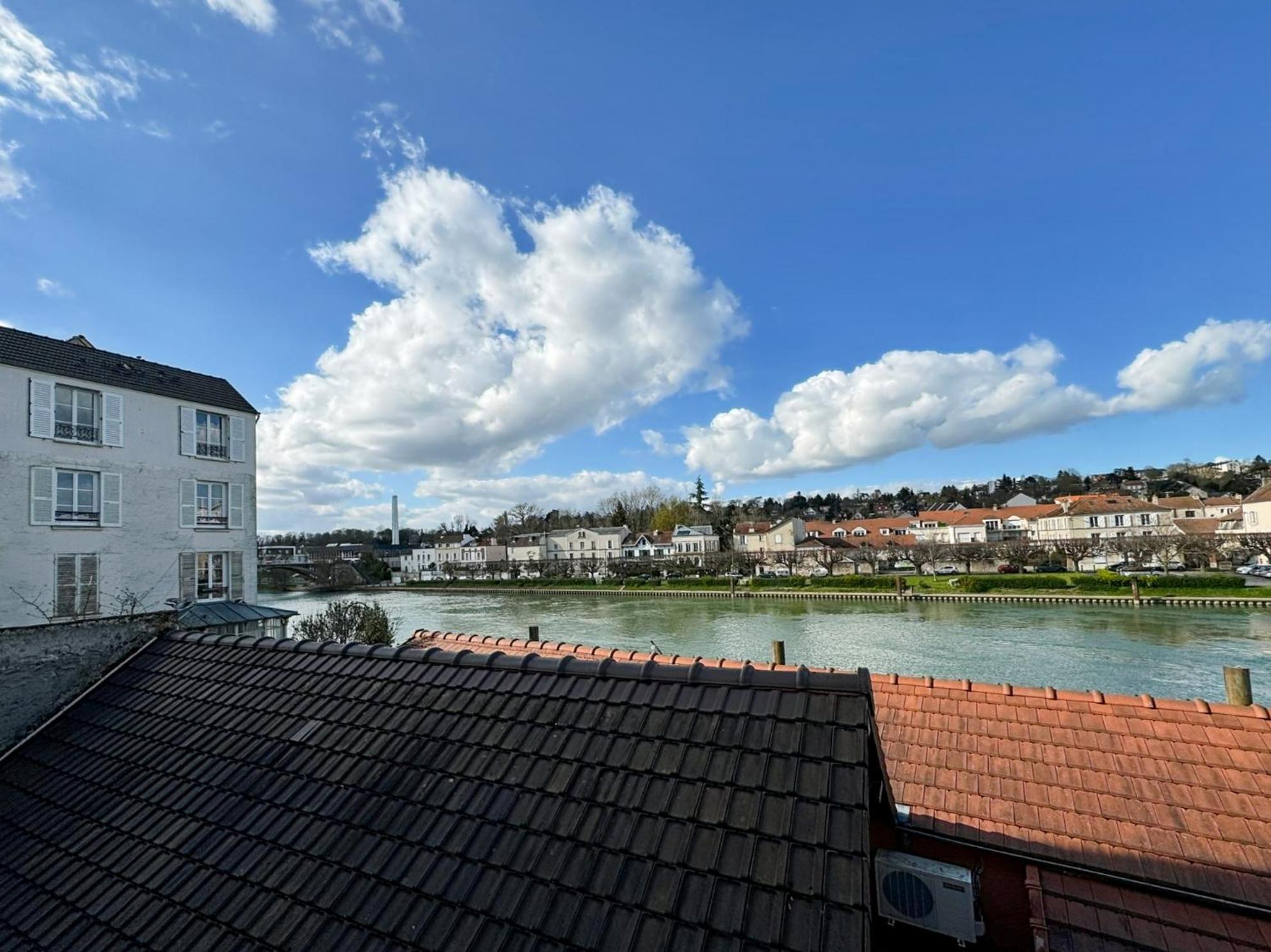 Le Cosy Lagny - Appartement Cosy Avec Balcon Vue Sur Marne Exterior foto